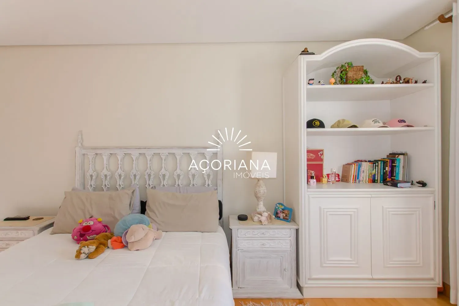 Furnished house with 5 en-suite bedrooms and 8 baths — photo 126