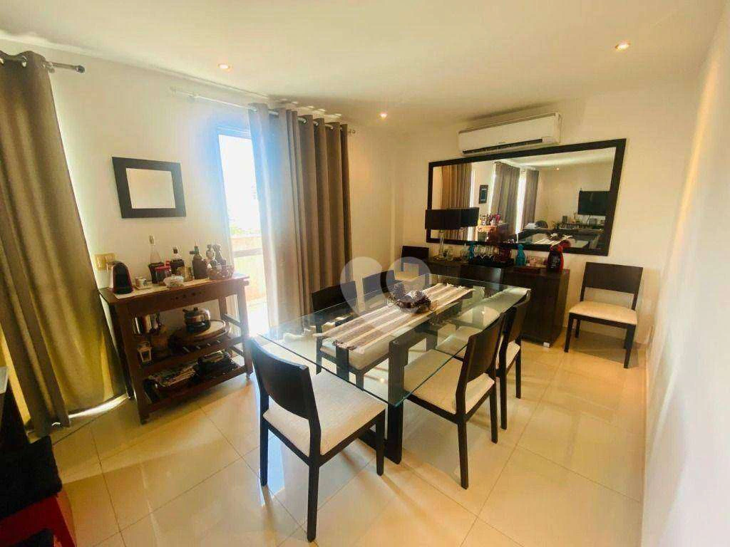 2-bedroom penthouse with en-suite baths and 155 m² — photo 22