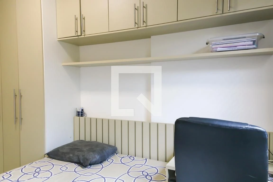 2-bedroom apartment with a home office — photo 16