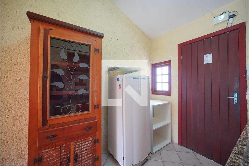 Furnished 1-bedroom house for rent, 68 m² — photo 3