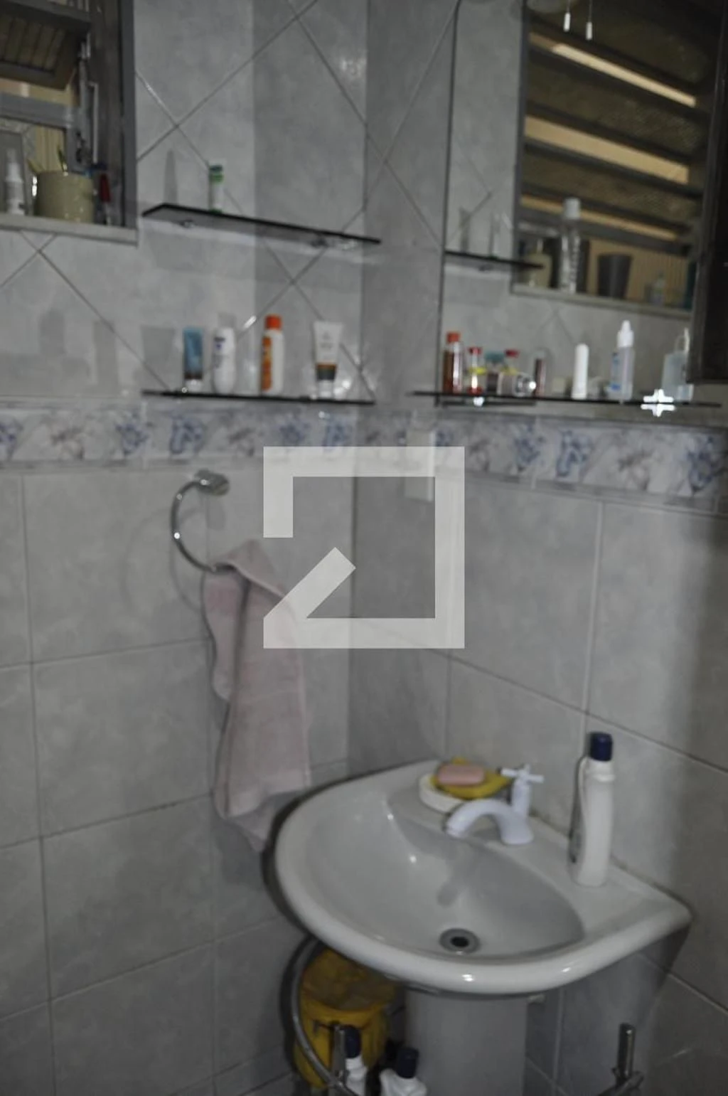 Rental house with 6 bedrooms and 4 bathrooms — photo 68