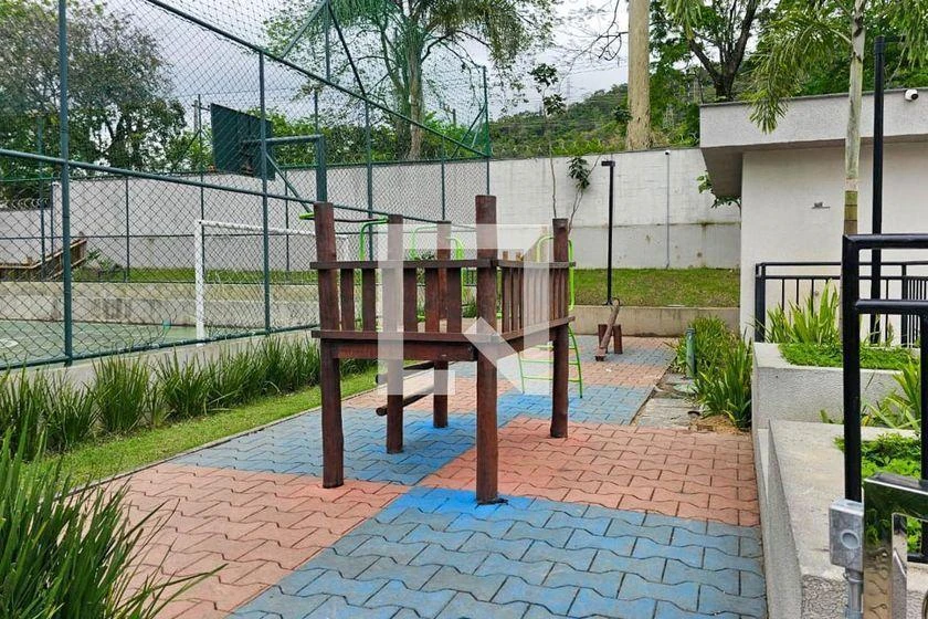2-bedroom apartment in a building with a gym — photo 45