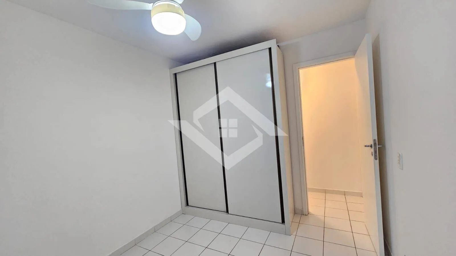 2-bedroom apartment with en-suite and a gas kitchen — photo 4