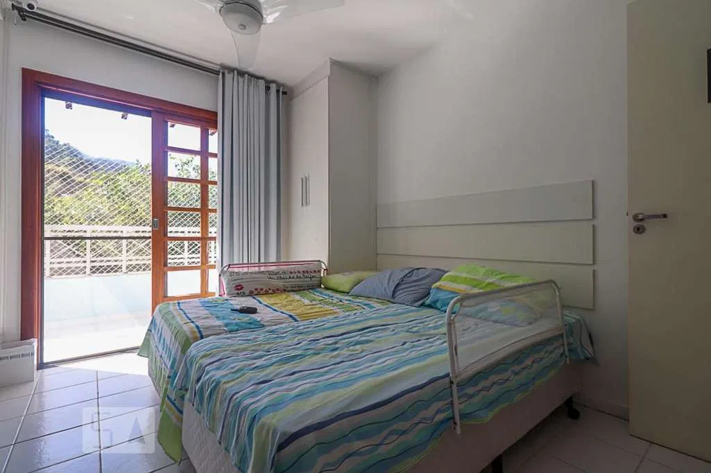 Casa em condomínio com 8 quartos e jardim privativo — photo 2