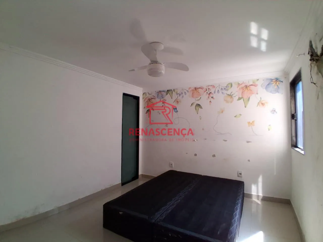 Гардеробная и 4 спальни: дом 323 м² — photo 6
