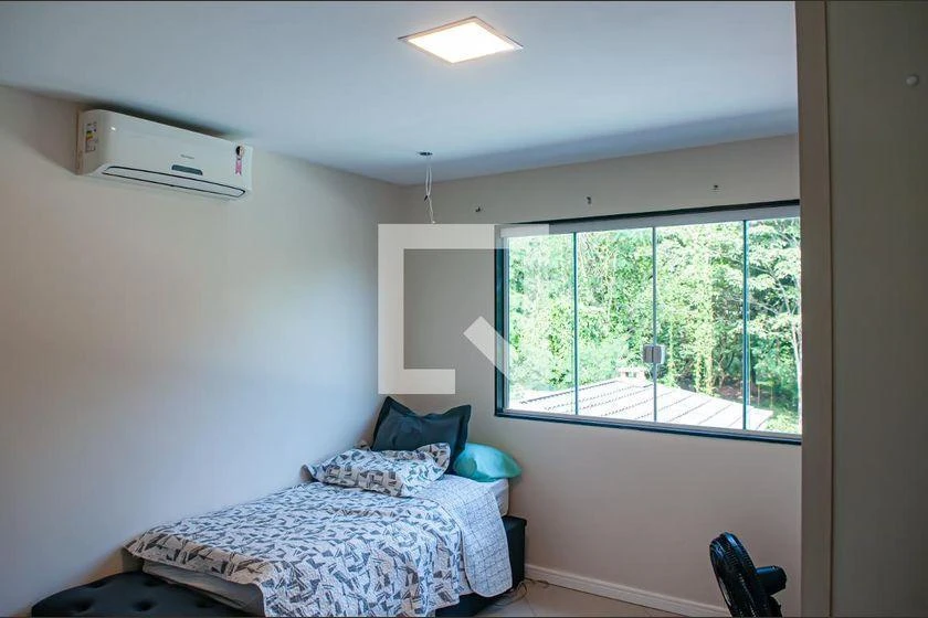 House for rent 480 m² with 4 bedrooms and 6 parking — photo 34