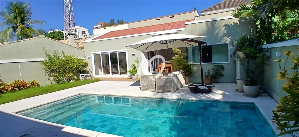 Furnished house with 4 bedrooms and 3 bathrooms — photo 33