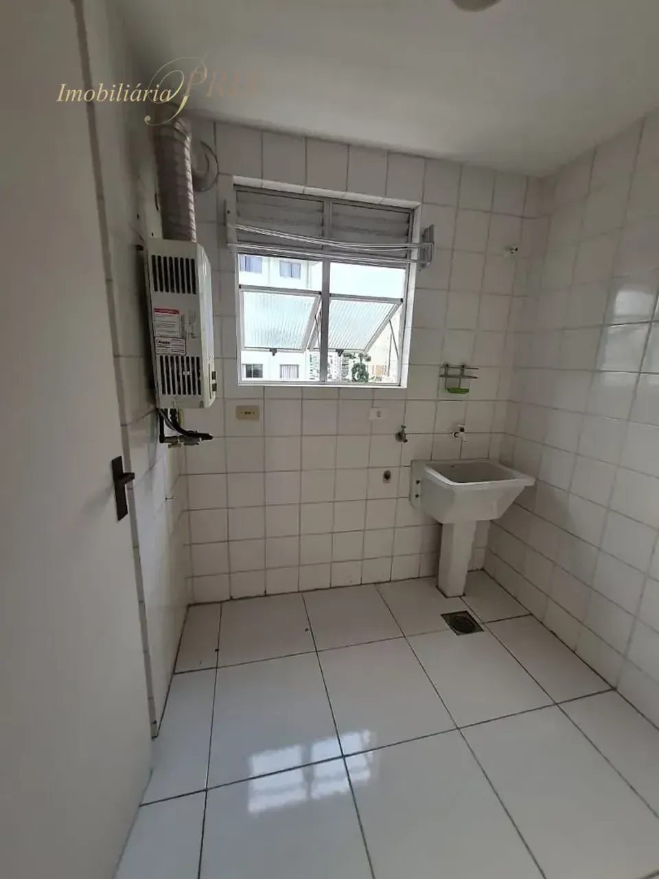 3-bedroom apartment with 90 m², balcony and 2 parking spots — photo 12