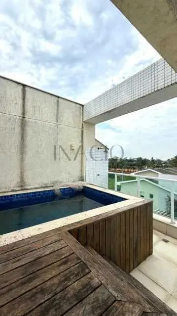Furnished 4-bedroom apartment with enclosed balcony — photo 14