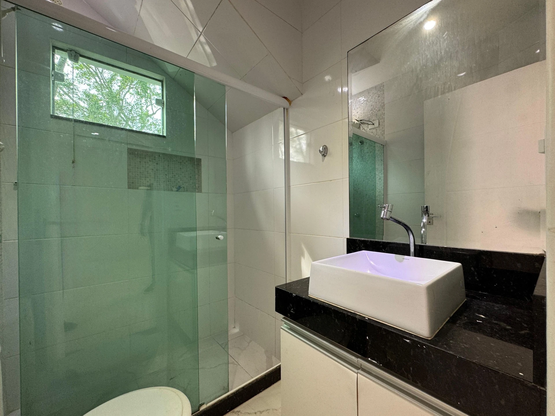 3-bedroom house with a walk-in closet in Rio de Janeiro — photo 51