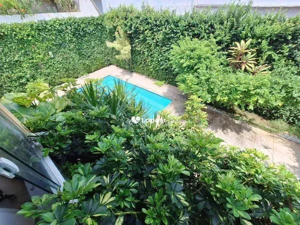 Casa com 6 quartos e 720 m² com piscina e sauna — photo 51