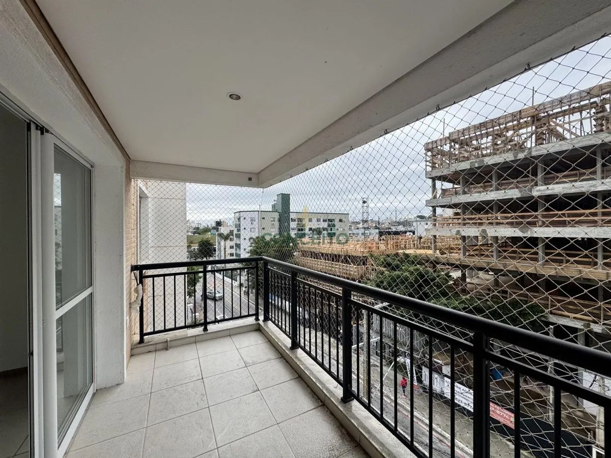 Unfurnished 154 m² apartment with a private garden — photo 22