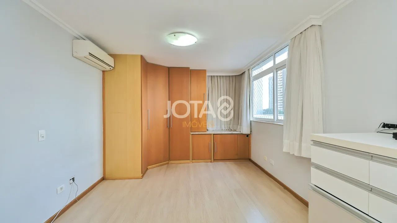 3-bedroom apartment with 129 m², private BBQ, 2 parking — photo 12