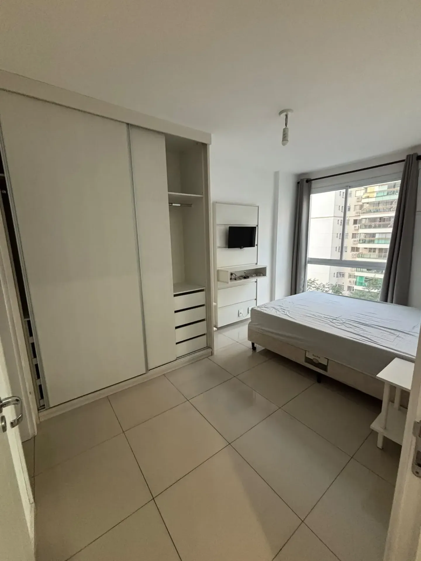 Furnished apartment, 70 m², with a washing machine — photo 3