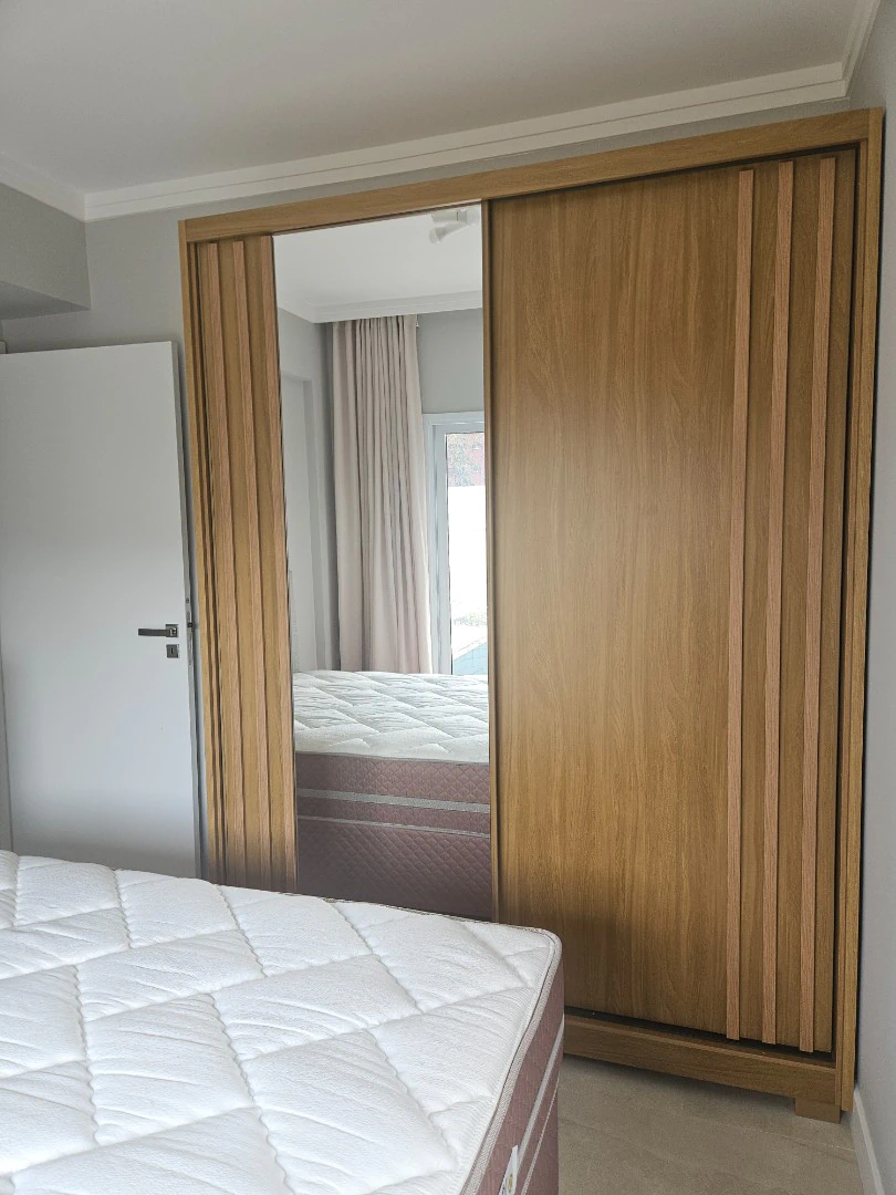 Furnished 2-bedroom apartment with a gas open-plan kitchen — photo 15