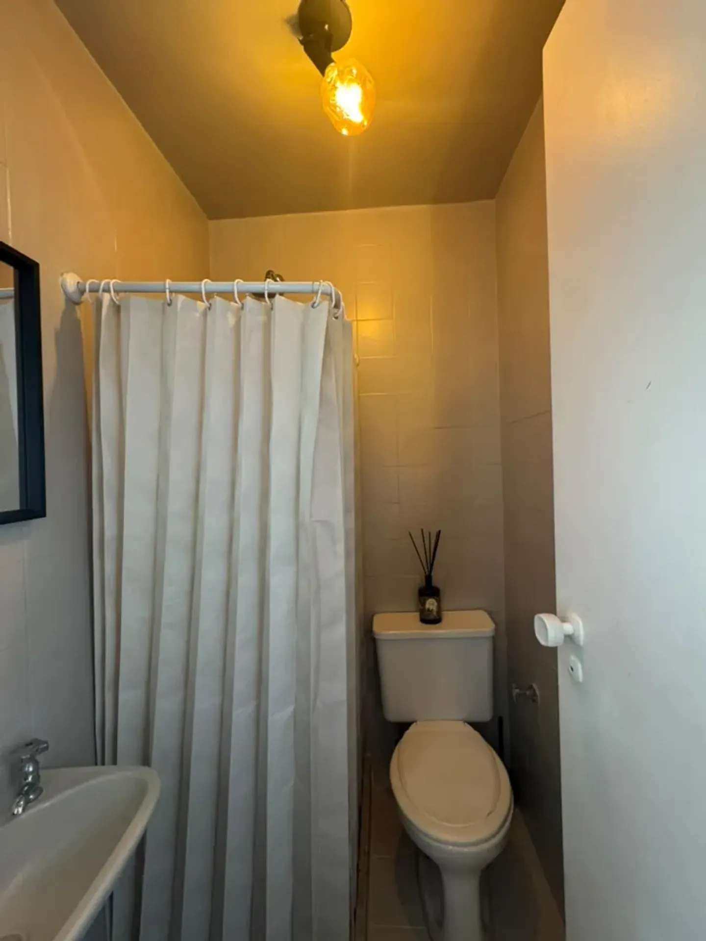 2-bedroom apartment in a building with a sauna — photo 10