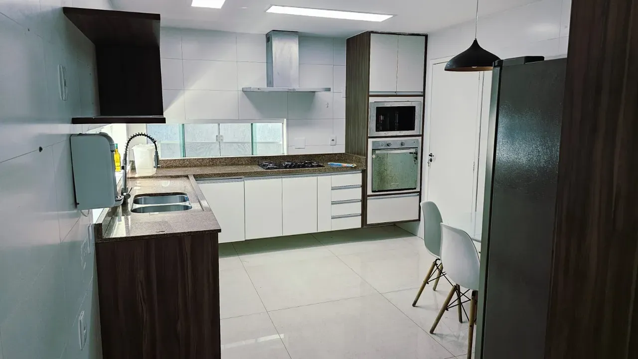 Furnished house, 430 m², with a home office — photo 2