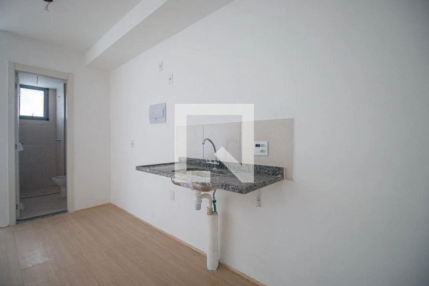 Apartment, 32 m², with wood or laminate floors — photo 14