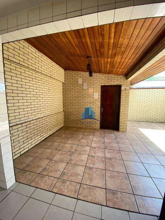 House, 80 m², with a private BBQ — photo 6