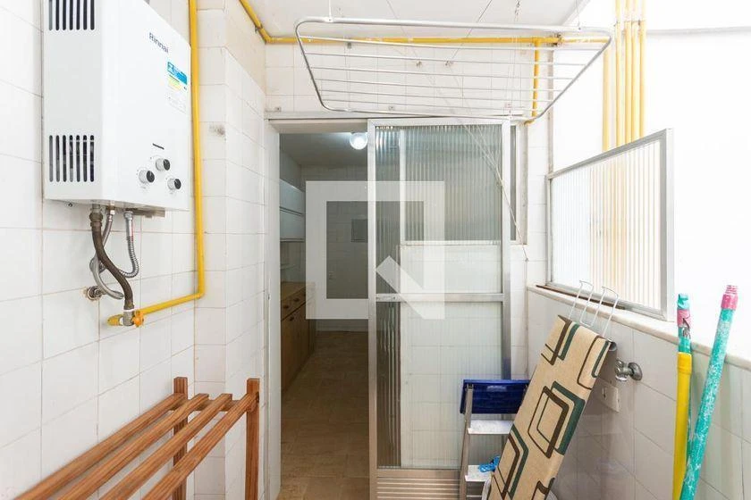 3-bedroom apartment with a home office — photo 17