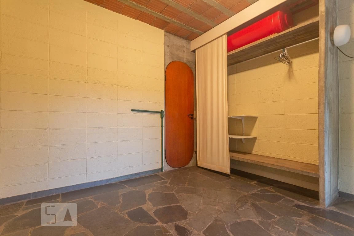 Condo house with 4 bedrooms and 400 m² — photo 19