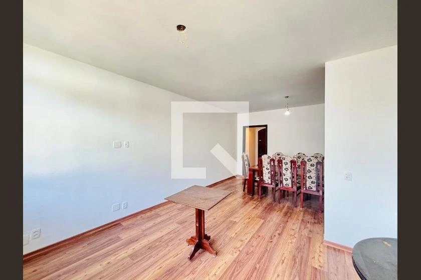 Walk-in closet in a 3-bedroom apartment, 83 m² — photo 29