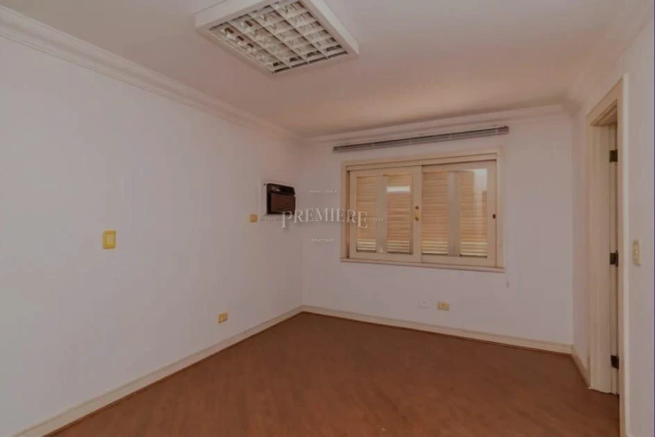 12-bedroom house with a home office in Curitiba — photo 6