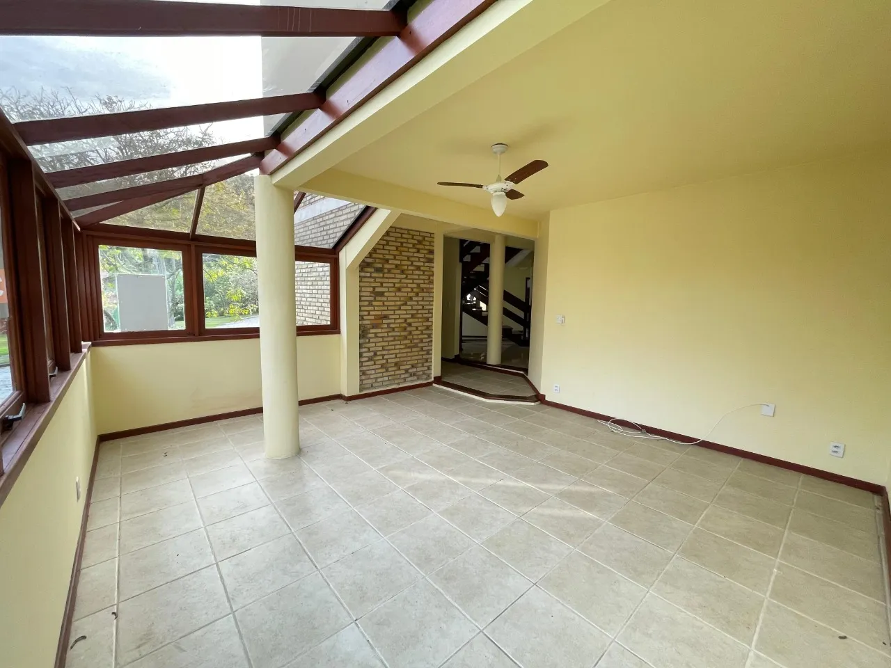 House with 4 bedrooms and 1 en-suite, 600 m² — photo 45