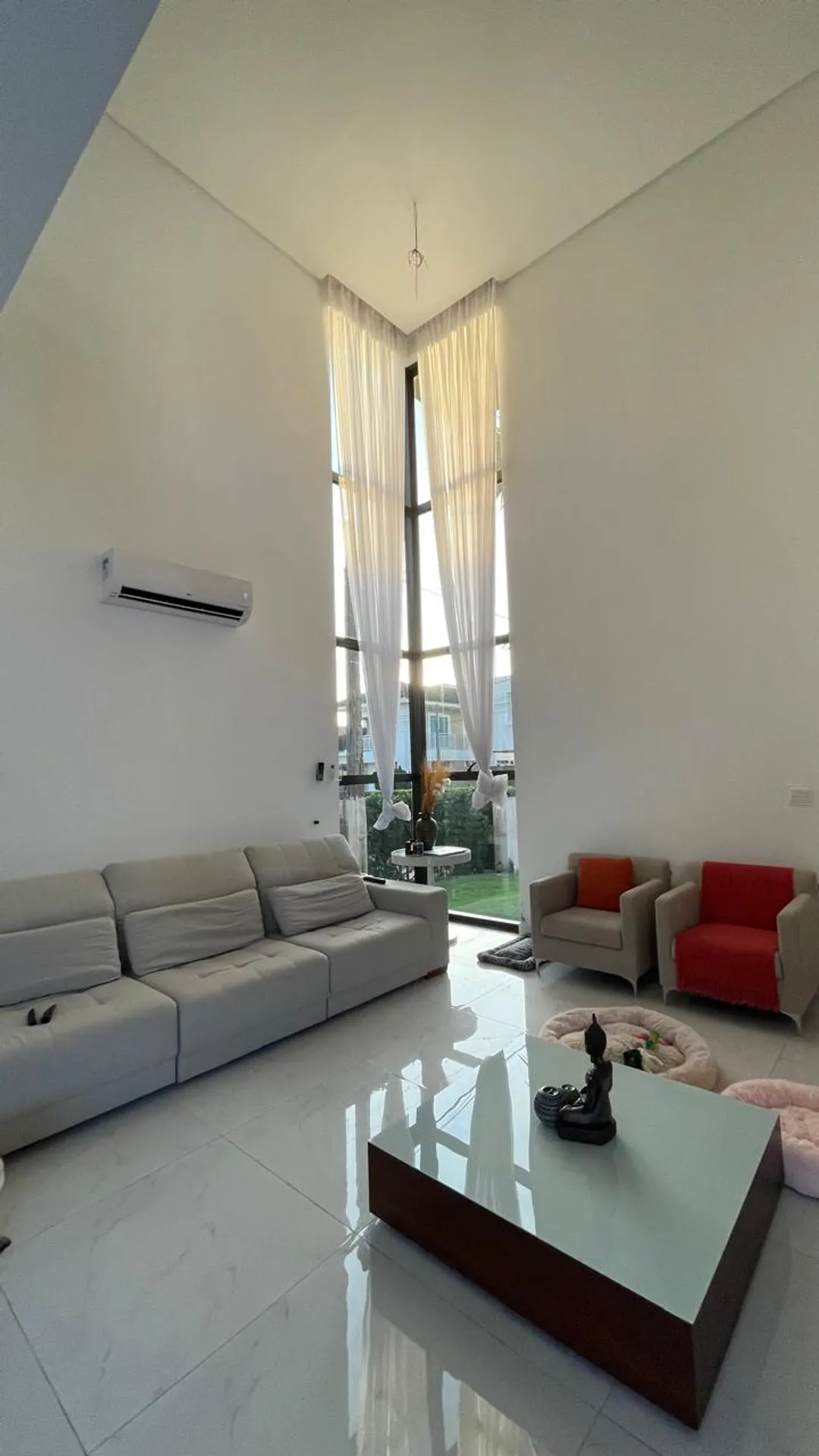 Furnished house with 4 en-suite bedrooms and 481 m² — photo 17