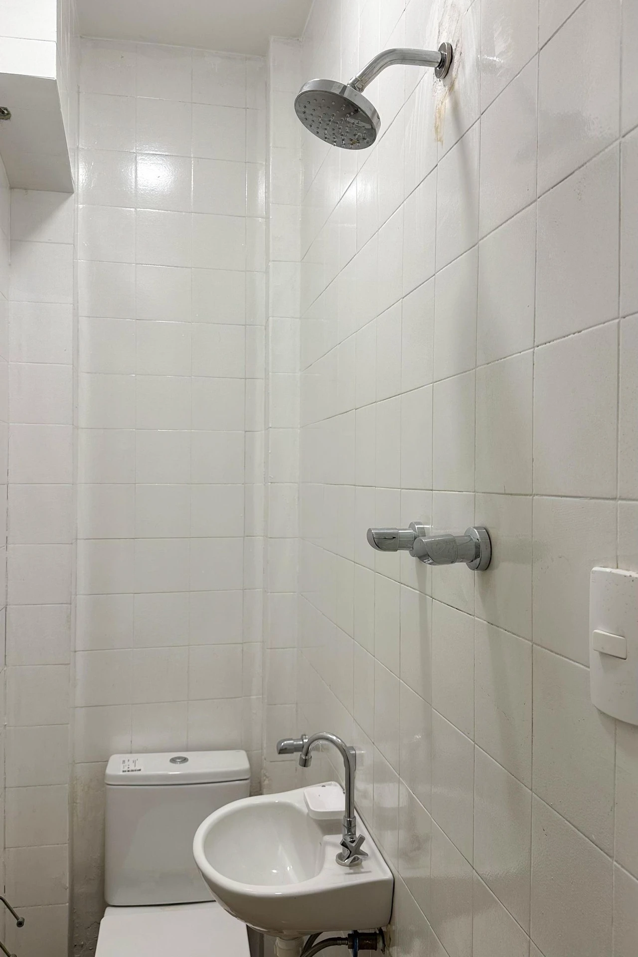 Washing machine in a 4-bedroom apartment, 168 m² — photo 48