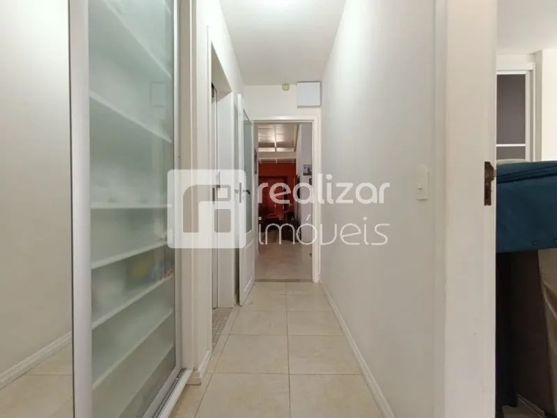 4-bedroom house with a garden — photo 27