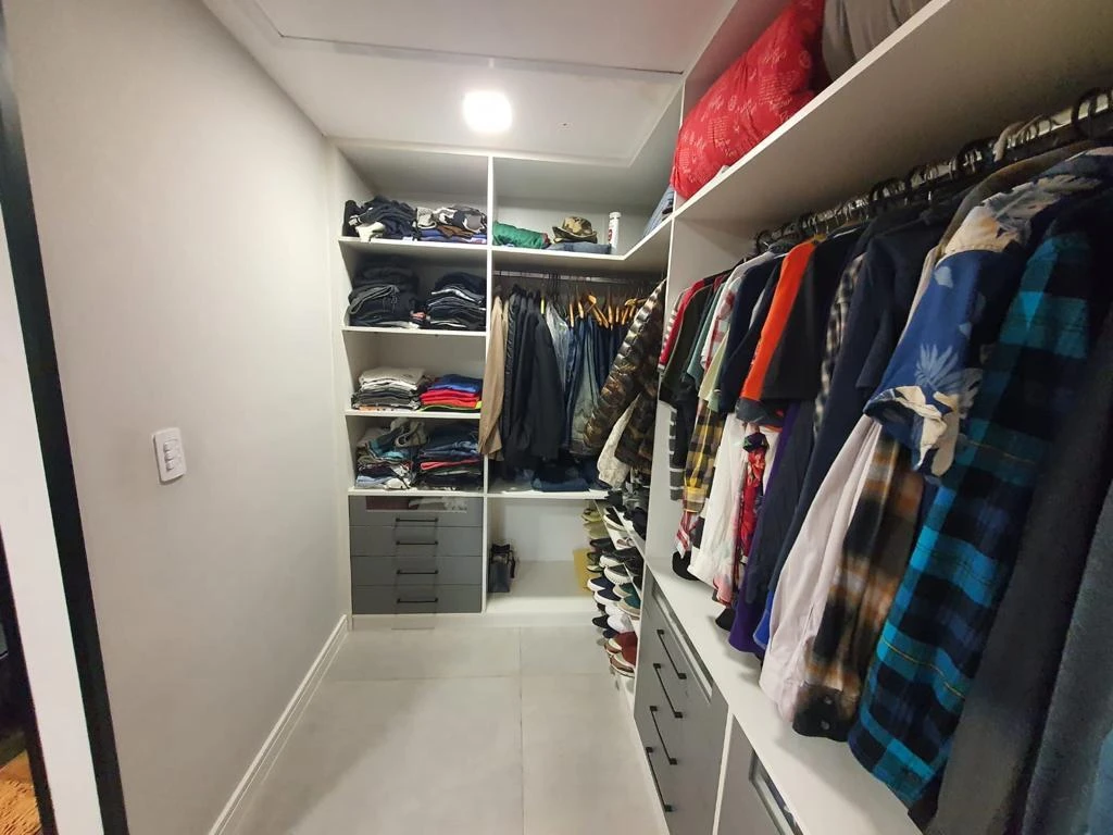 Apartamento mobiliado de 103 m² com 2 quartos e 3 banheiros — photo 2
