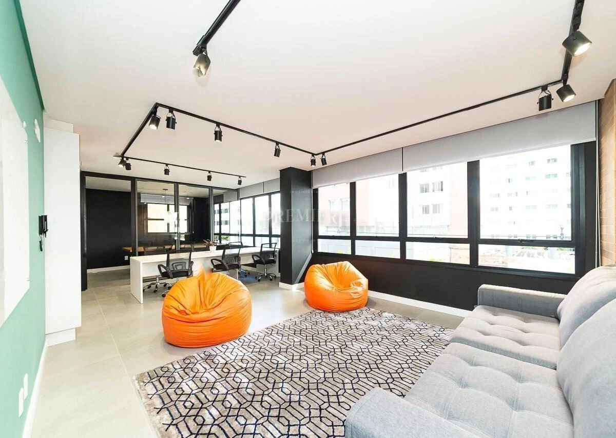 Furnished apartment, 27 m², with a home office — photo 11