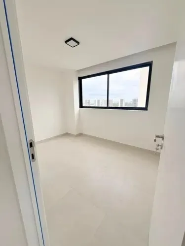 3-bedroom apartment with integrated kitchen and balcony — photo 18