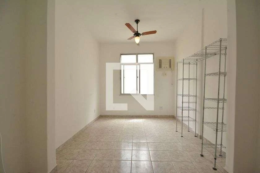 Apartamento de 1 quarto com vista de montanhas e água — photo 16