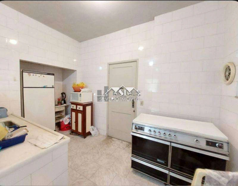 Furnished 4-bedroom apartment with 4 bathrooms — photo 17