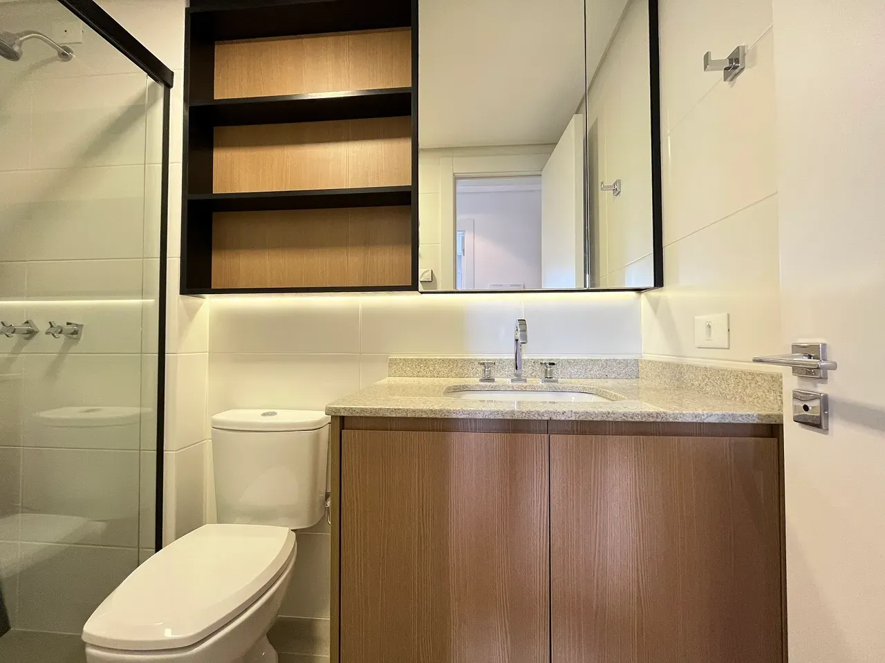 Apartment on the 7th floor with floor-to-ceiling windows — photo 30