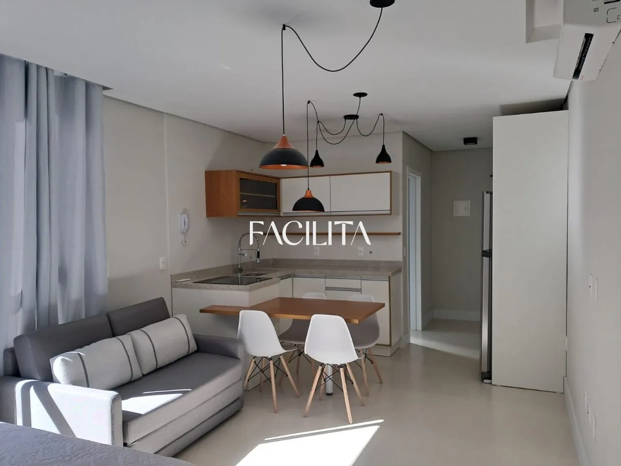 31 m² furnished studio with open-plan kitchen — photo 5