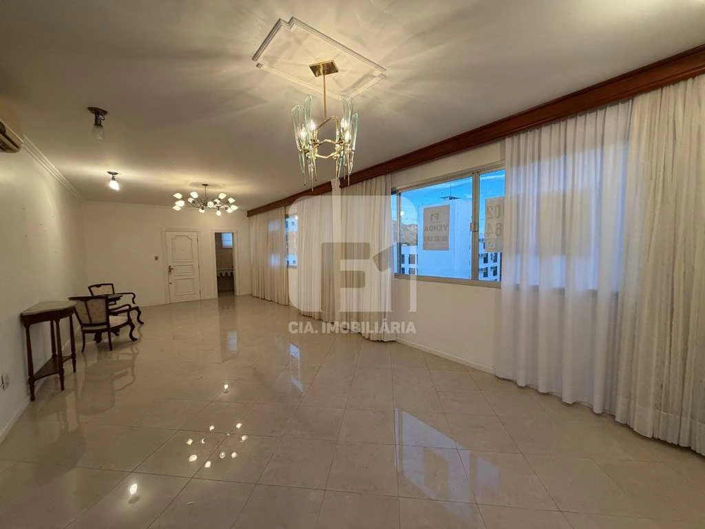 Apartamento de 4 habitaciones con zona de lavandería — photo 3