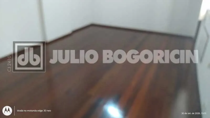 Apartment on the 2nd floor with wood or laminate floors — photo 21