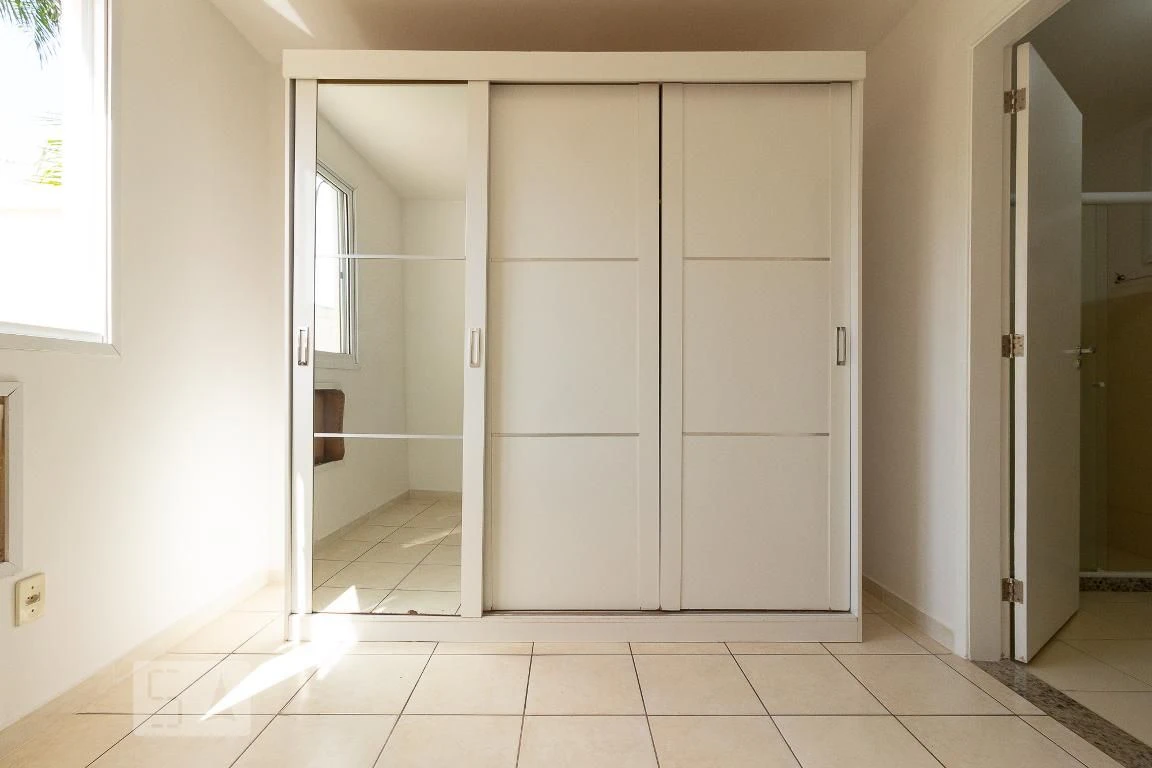 Apartamento de 1 quarto em condomínio com piscina — photo 37