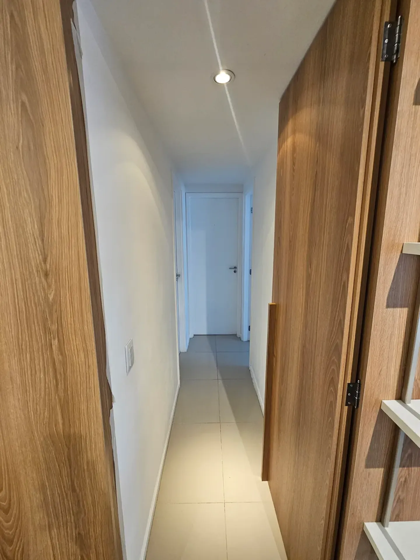 Furnished apartment, 90 m², with a grill on the balcony — photo 14