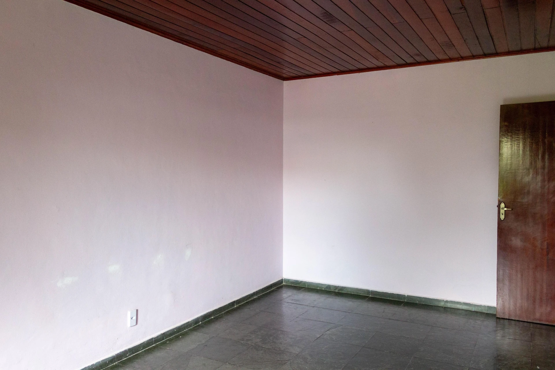 Casa de 3 dormitorios con bañera — photo 37