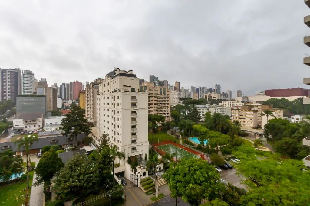 Apartamento de 3 dormitorios con 202 m² y 2 plazas — photo 8