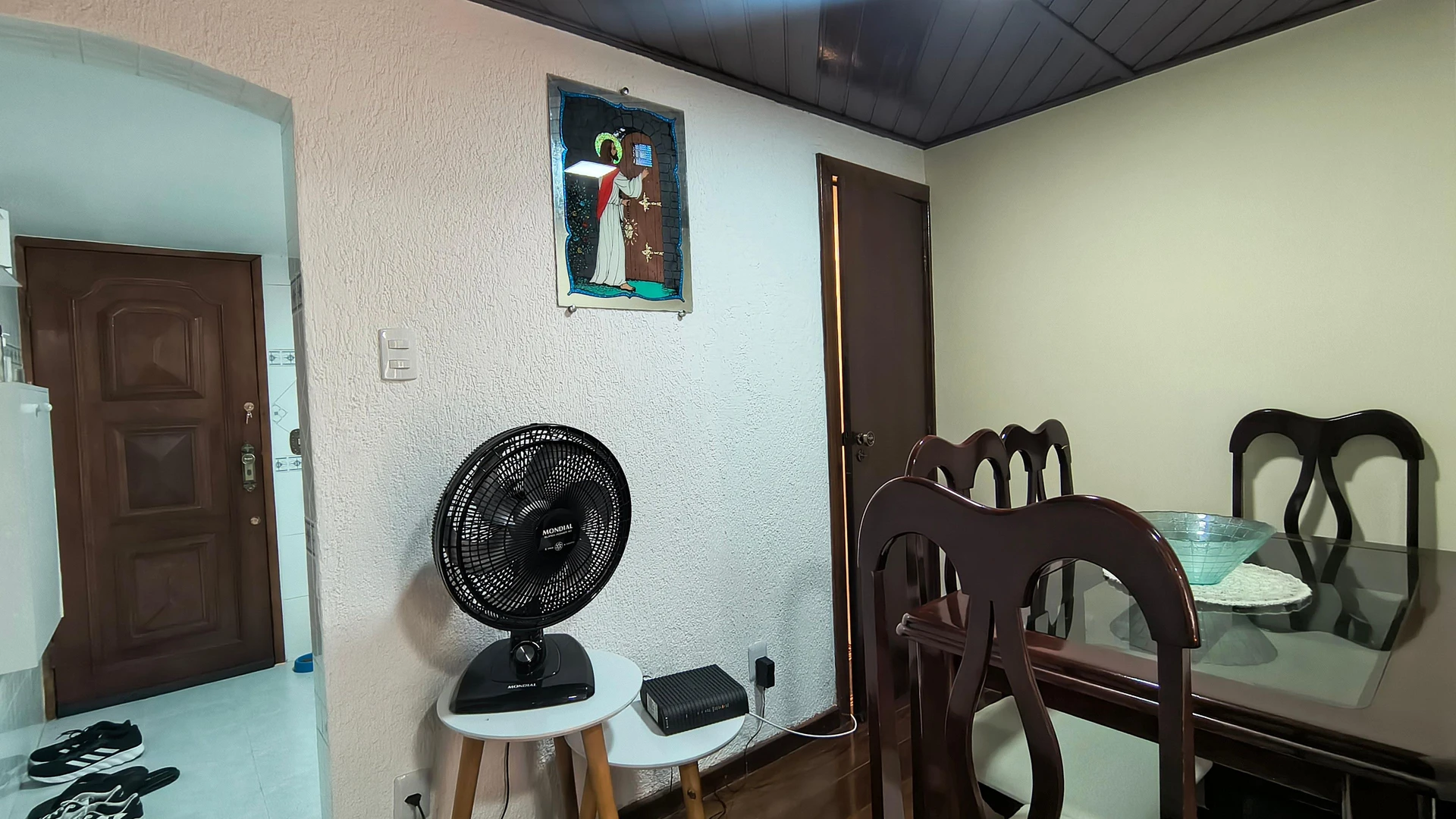 Furnished 1-bedroom apartment with 1 bathroom — photo 5