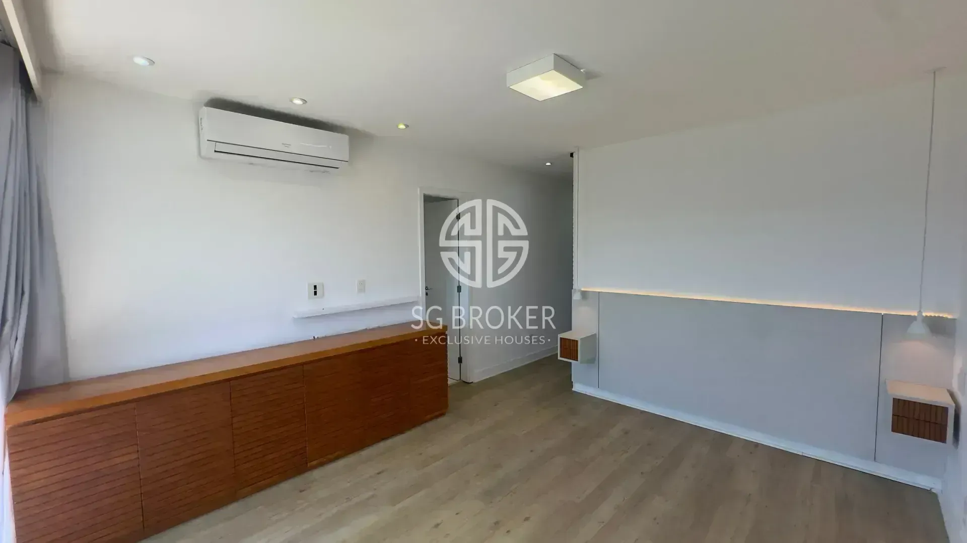 Apartamento com cozinha integrada e 4 dormitórios — photo 55