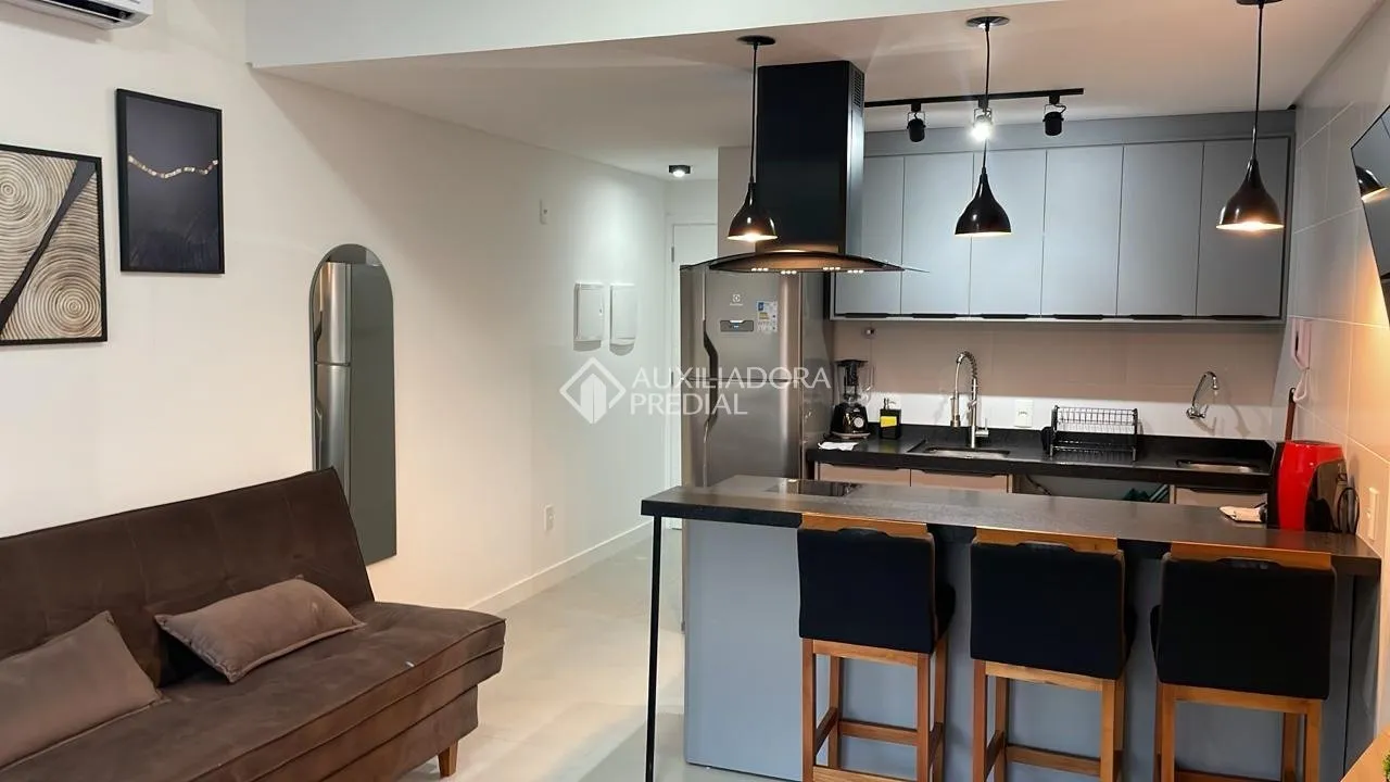 Furnished 1-bedroom apartment with balcony, 43 m² — photo 7