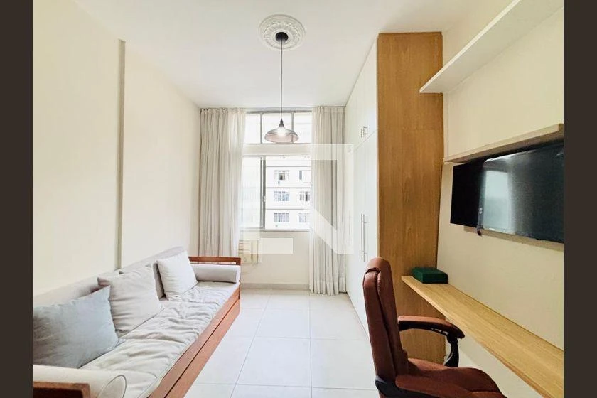 Furnished apartment, 30 m², with a home office — photo 5