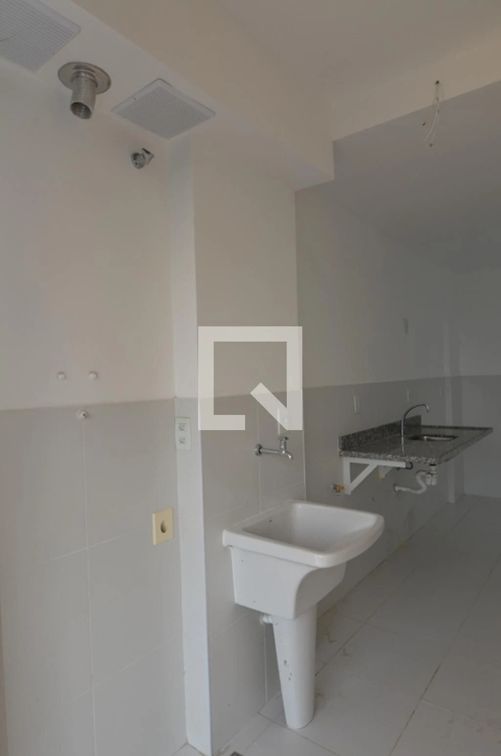 2-bedroom apartment in a building with a sauna — photo 20