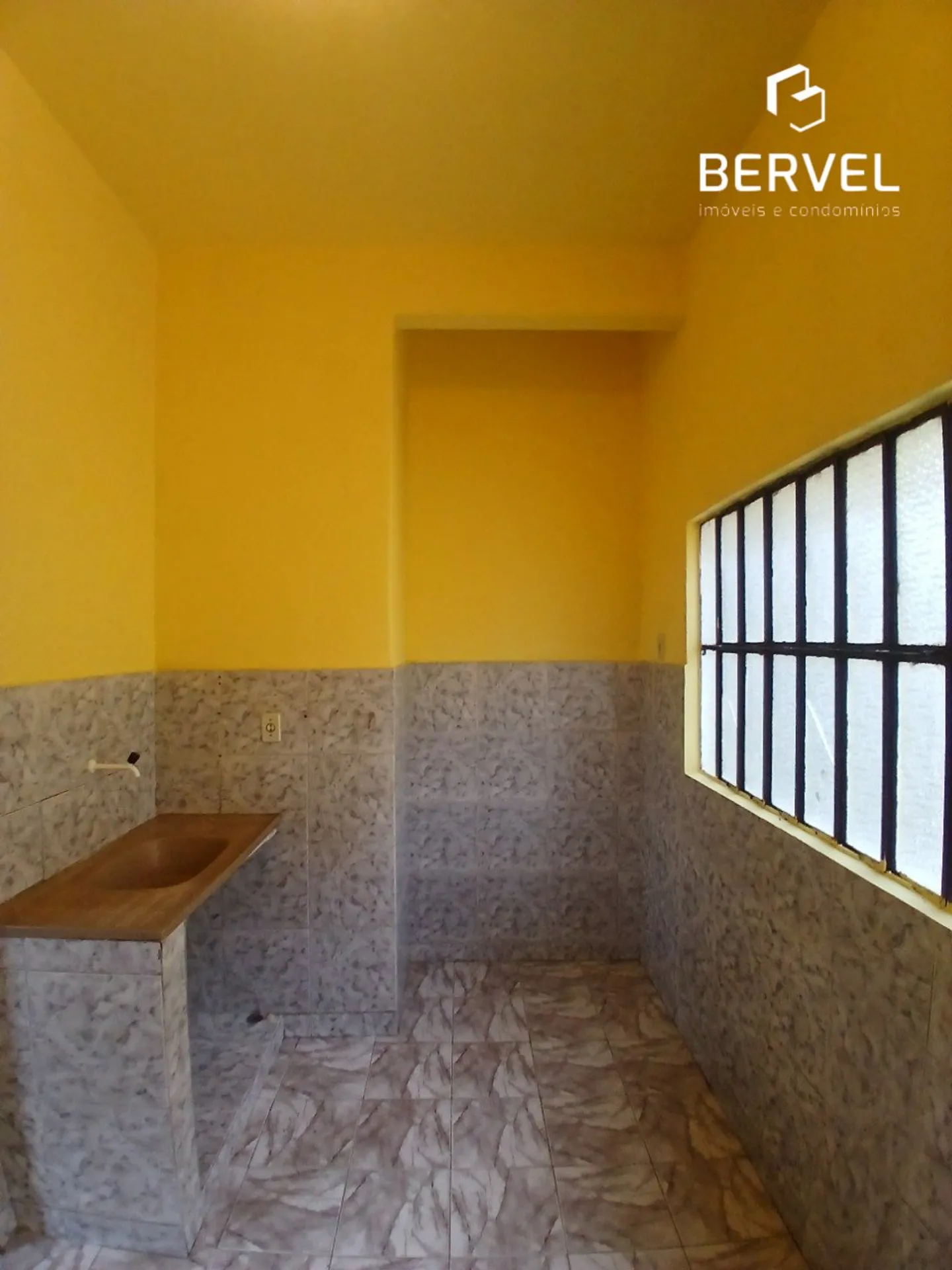 2-bedroom house, 65 m² — photo 2